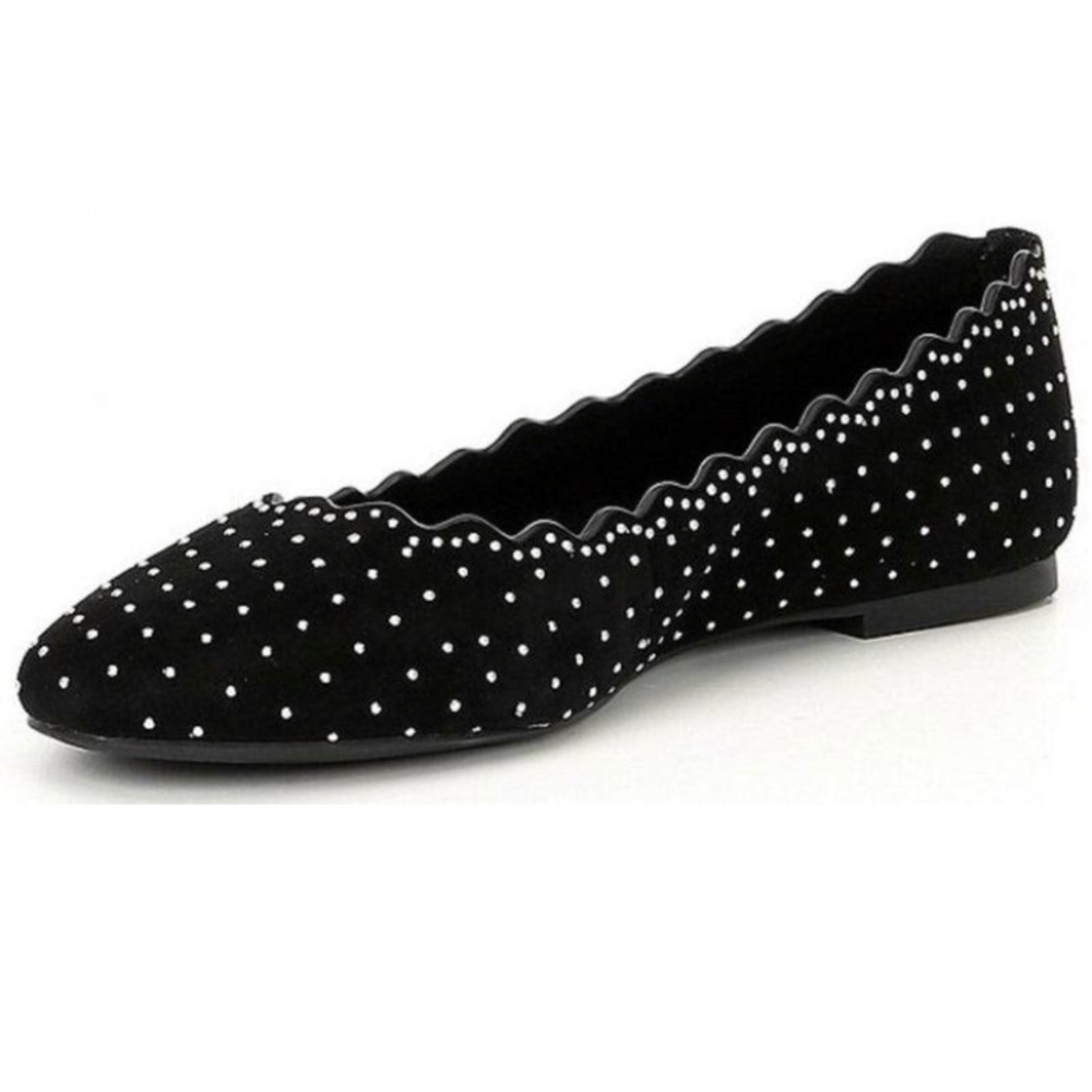 Gianni Bini Small Stud Flats